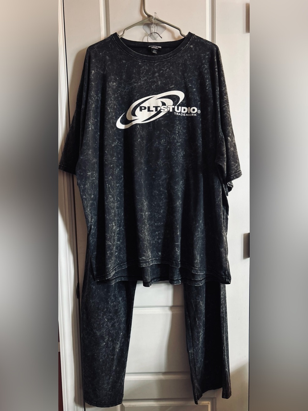 PLT Studio Maternity Black Acid Wash 2pc Set Oversized Tee & Wide Leg Sweats